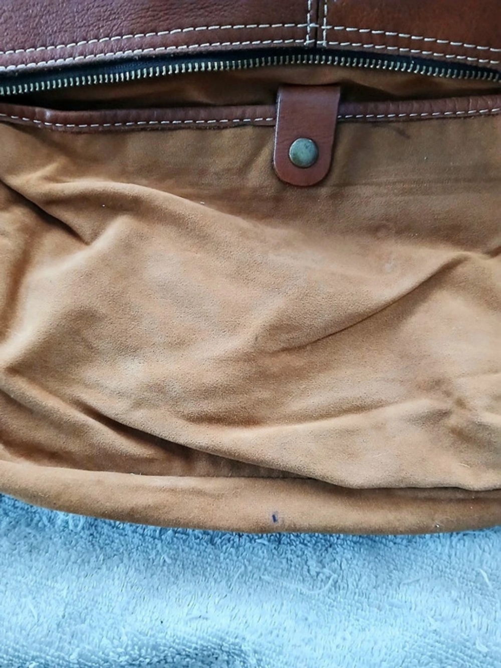 Patricia Nash Studded Brown Leather Hobo - Picture 15 of 16